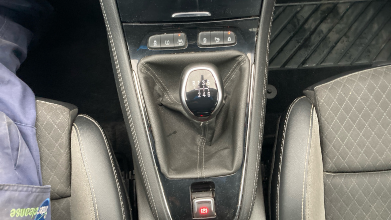 Vauxhall Grandland X 1.2 Turbo SRi Nav 5dr Petrol Hatchback